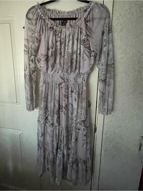Kate and Lily Floral Long-Sleeve Tiered Midi Dress - Light Lavender SZ 8